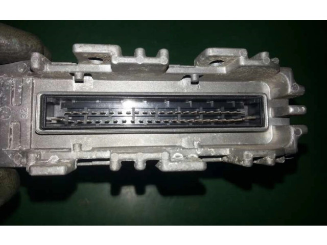 Блок управления двигателем Блок управления 0261200760 Volkswagen Golf III