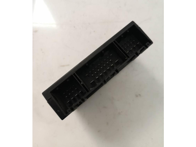 Блок управления центрального замка 9821150280 Peugeot Expert 2007 - 2016 года