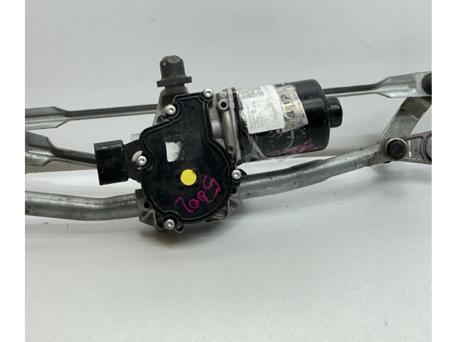 Двигатель стеклоочистителей W000035841, W000035841   Fiat 500L