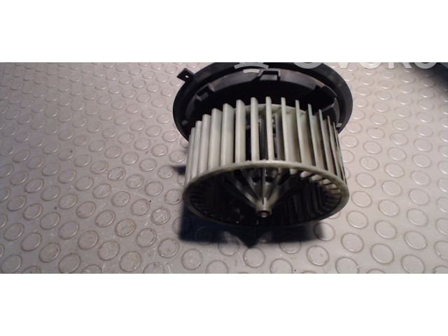 Вентилятор радиатора     8240159    Volkswagen Jetta II 