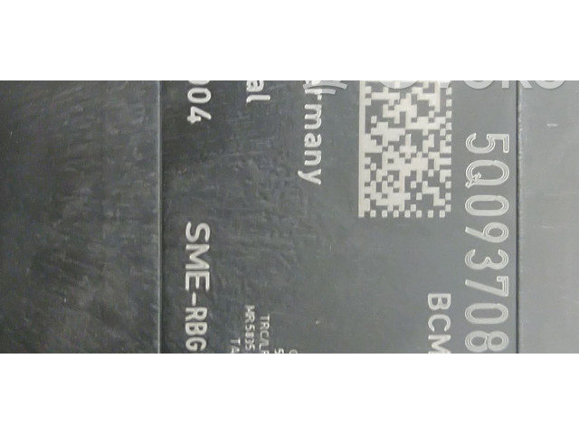 Pojistková skříňka Řídící jednotka BSM 5Q0937084CP Audi A3 S3 8V 2017