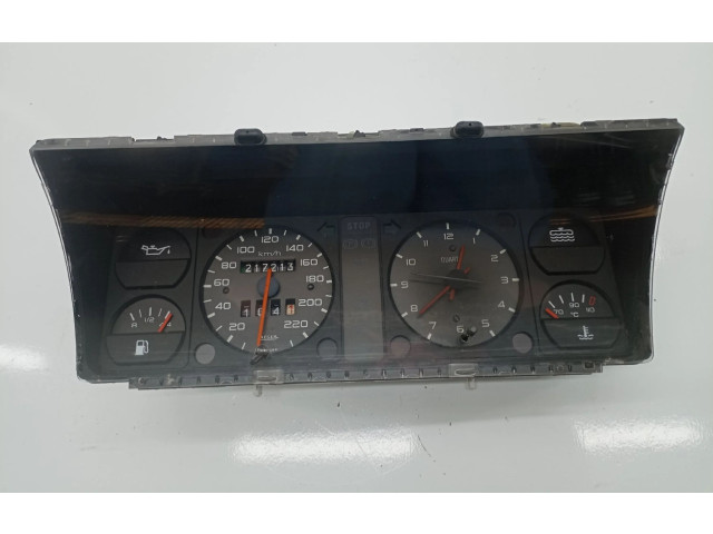 Přístrojová deska  Peugeot 309 1992   