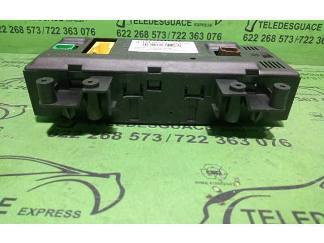 Блок управления климат-контролем 9658084577 Citroen C4 I