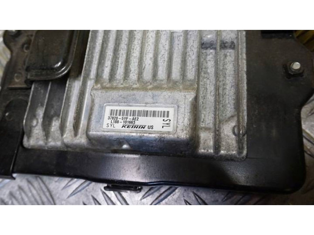 Блок управления двигателем Блок управления 37820-5YF-AE2 Acura RDX III
