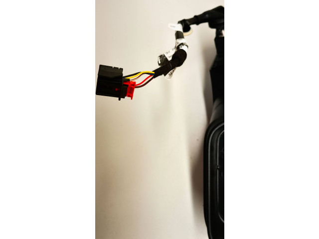 Зеркало электрическое        Skoda Octavia Mk4  2019 -  года   