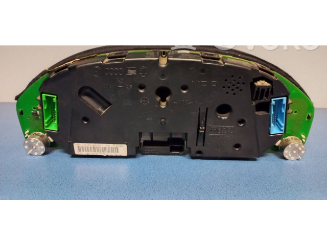 Панель приборов 4B0919860A, 110008806002   Audi A6 S6 C5 4B       