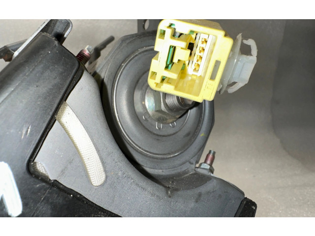 Подушка безопасности пассажира GA21000500   Subaru Forester SG