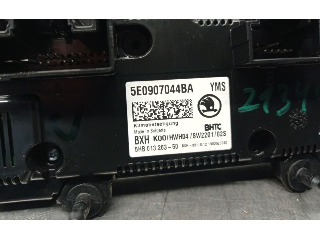 Блок управления климат-контролем 5E0907044BA, 5E0907044BA Skoda Octavia Mk4
