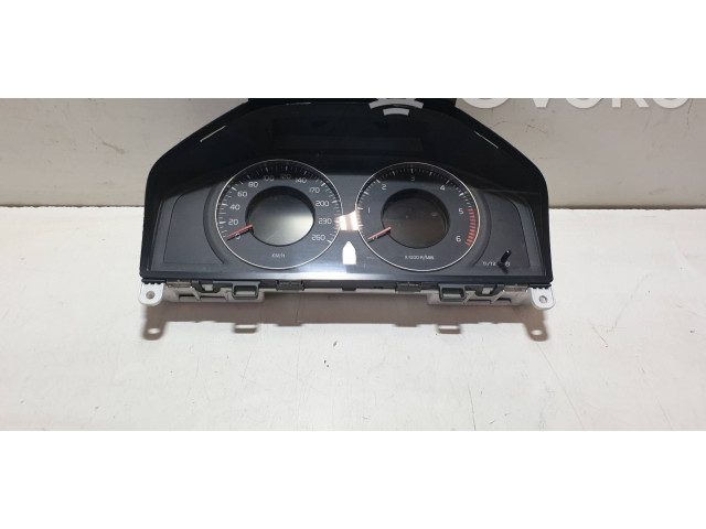 Панель приборов 36002598, 31270899AA   Volvo XC70       