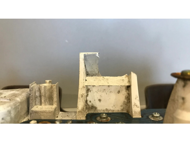 Панель приборов MB281034, 106410 Mitsubishi Pajero