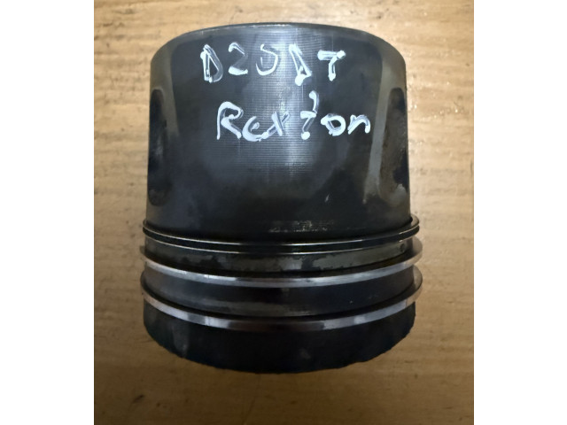 Поршень 6710301317, 6710301317 SsangYong Rexton