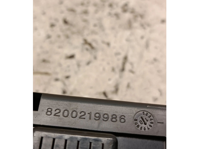 Блок комфорта 8201054128, 00209188   Renault Clio III   