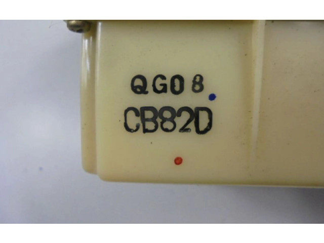 Блок управления кондиционером CB82D, CB82D Mazda Premacy