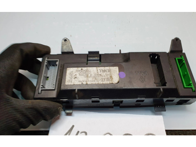 Генератор 7700435401, 662117F   Renault Scenic I      