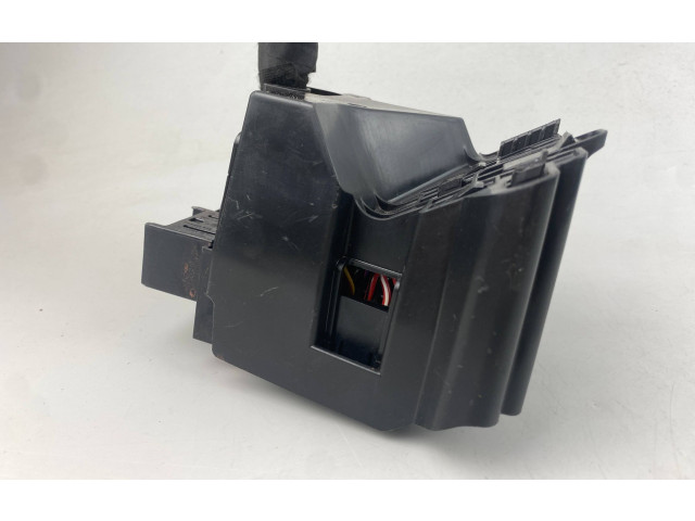 Блок предохранителей 5WA937615   Volkswagen ID.3    