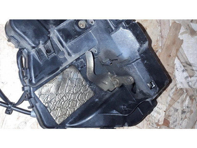 Задний замок