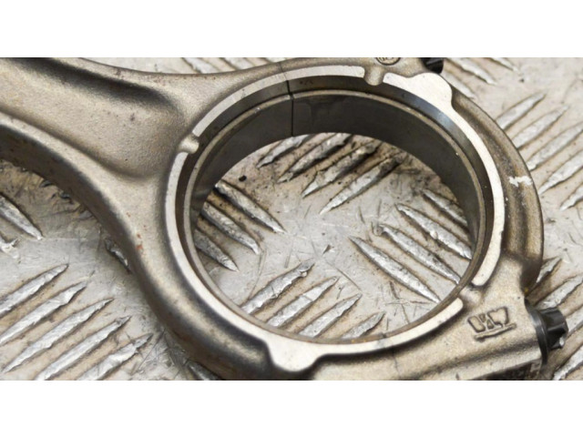 Píst 68147228AA, 68147233AA Dodge RAM pro naftový motor 3.0