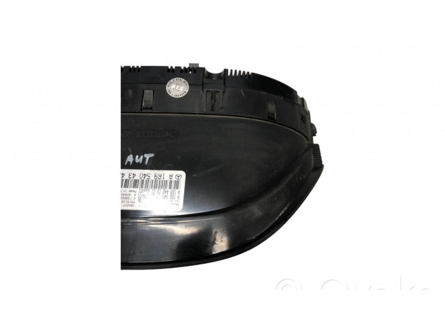 Панель приборов A1695404348, A1694421521 Mercedes-Benz A W169
