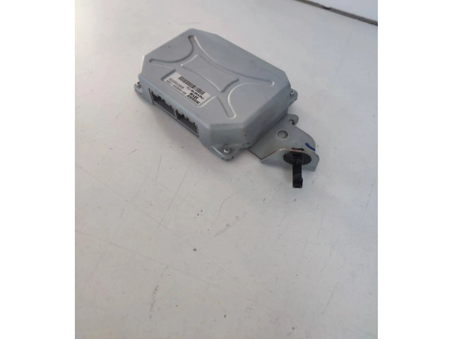 Блок управления двигателя 63350sg005   Subaru Forester SJ