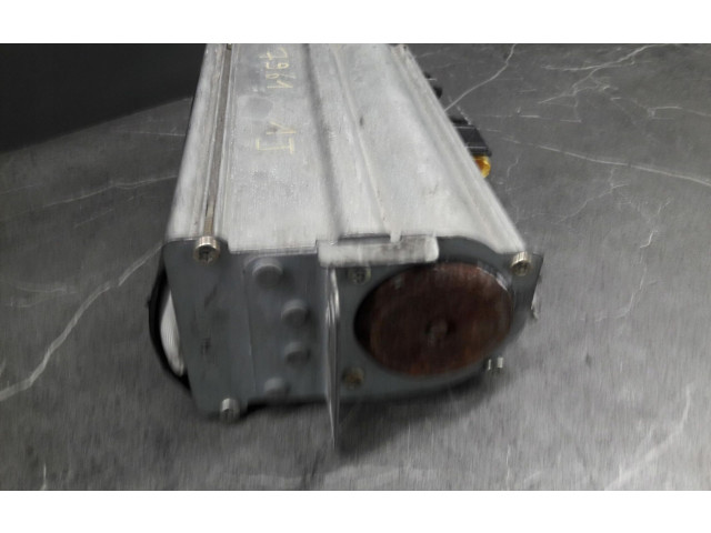 Подушка безопасности пассажира    Skoda Octavia Mk1 (1U)