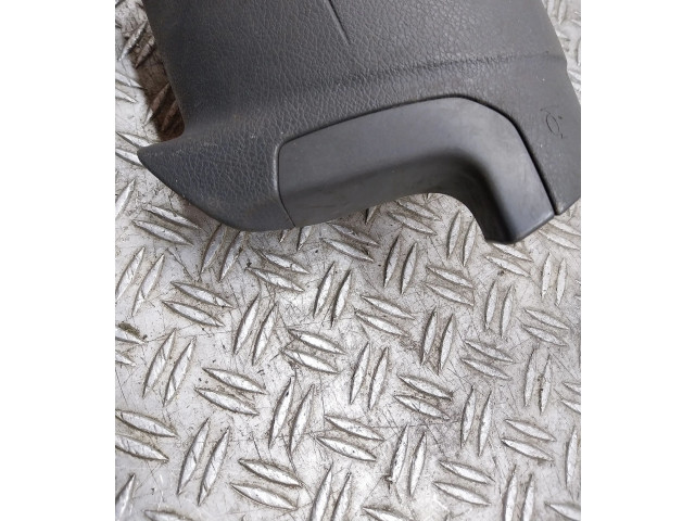 Подушка безопасности водителя Volvo V70