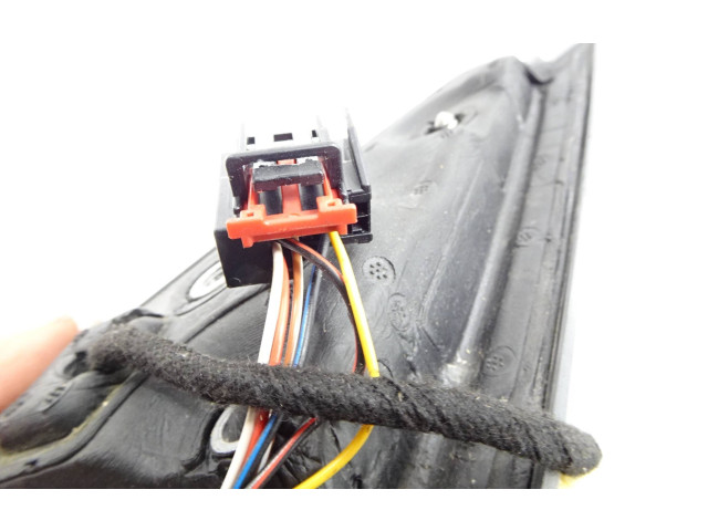 Зеркало электрическое Skoda Octavia Mk3 (5E) 2013 - 2019 года