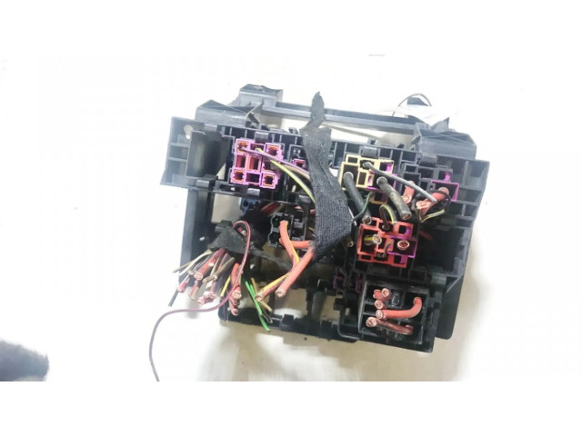 Блок предохранителей 7m0937499a, 97vw14a301ab Ford Galaxy