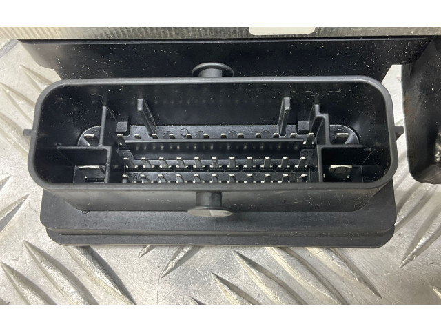 Блок АБС 5N0614109BL Audi Q3 8U 2011 - 2016 года