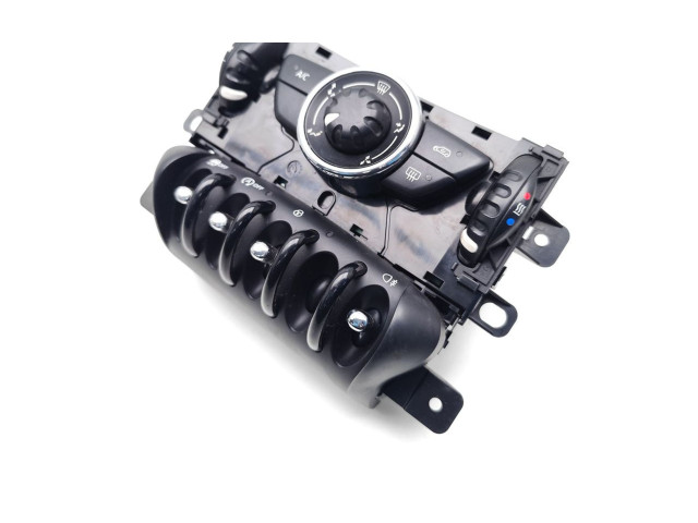 Блок управления климат-контролем E1060548 Mini Paceman (R61)