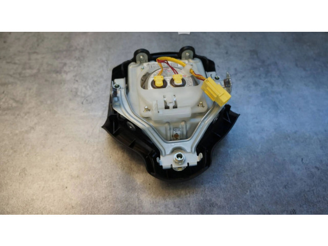 Подушка безопасности водителя 7030A088XB Mitsubishi Outlander