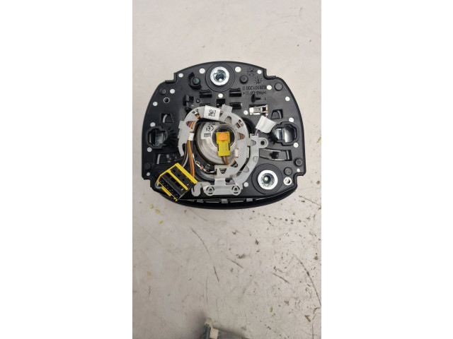 Подушка безопасности водителя P39834785   Volvo XC90