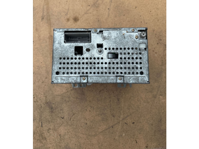 Радио/ проигрыватель CD/DVD / навигация Ford Fiesta  2006 - 2008 года 4S6118C815AA      