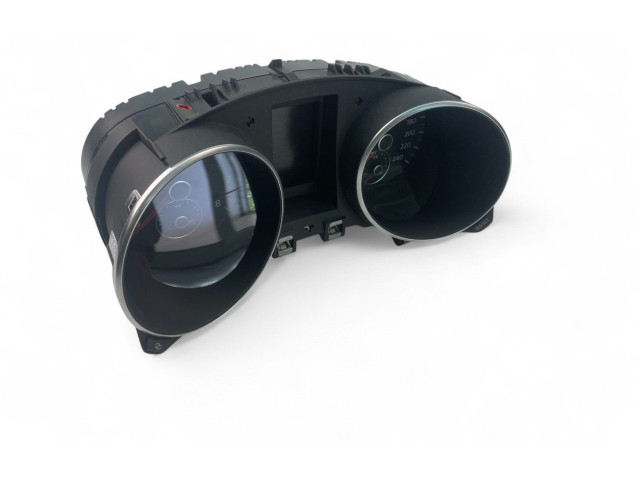 Панель приборов 5K0920870D Volkswagen Golf VI