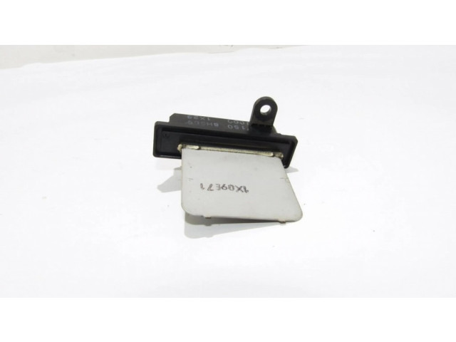 Реле вентилятора печки салона