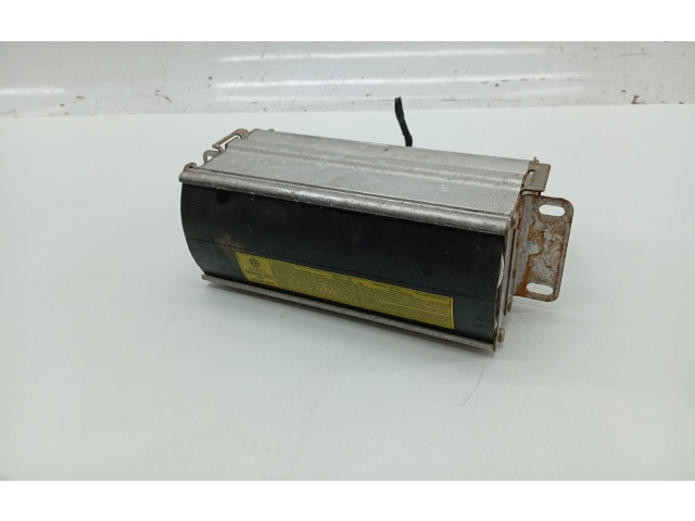 Подушка безопасности пассажира 1j0880204b   Skoda Octavia Mk1 (1U)