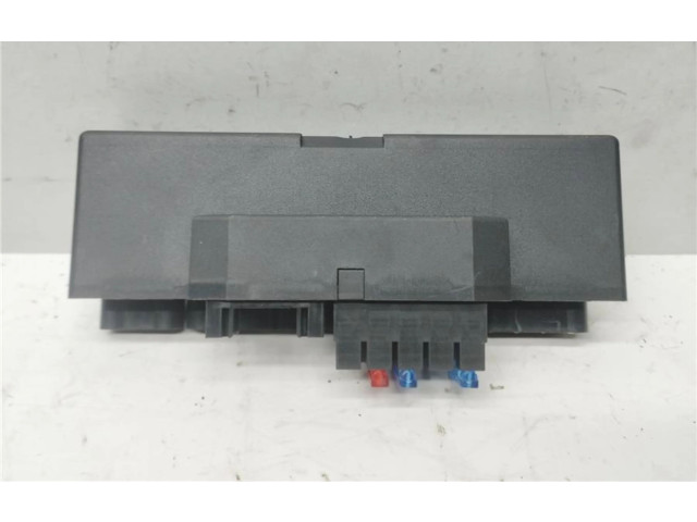 Pojistková skříňka A2105400372, 0090012 Mercedes-Benz E AMG W210 1996