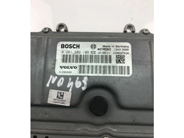 Блок управления двигателем Блок управления 31286086, 0261209108   Volvo V70