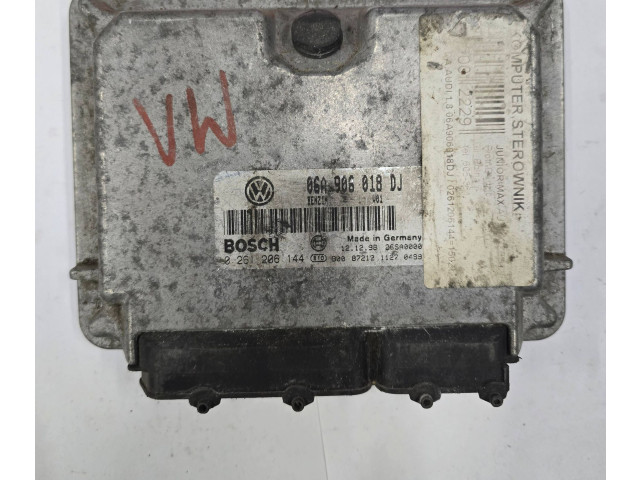 Блок управления двигателя 06A906018DJ, 26SA0000 Skoda Octavia Mk1 (1U)