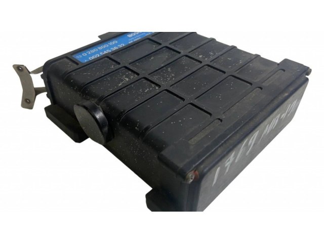 Řídící jednotka 0025453632, 0280800100 Mercedes-Benz 190 W201 1990