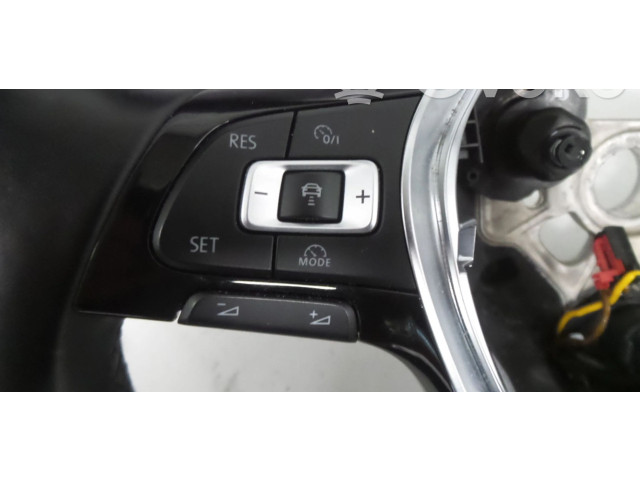 Руль Volkswagen T-Roc  2017 -  года 5TA419091AF      
