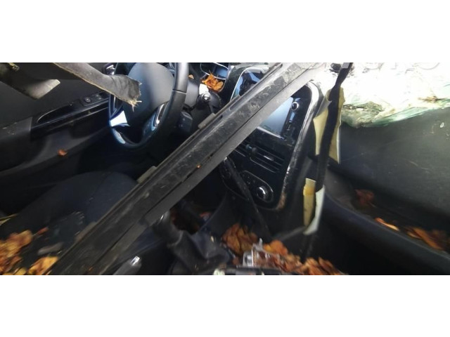 Шатун 807018534R Renault Clio IV