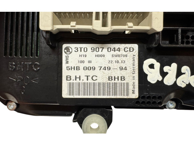 Блок управления климат-контролем 3T0907044CD, 044CD   Skoda Octavia Mk3 (5E)
