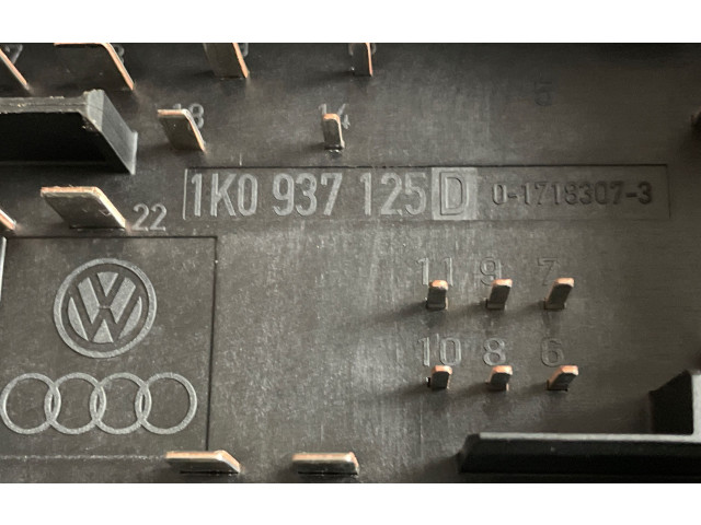 Блок предохранителей 1K0937125D, 017183073 Skoda Superb B6 (3T)