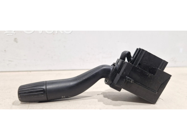 Ручка стеклоочистителей M18624 Honda Stream