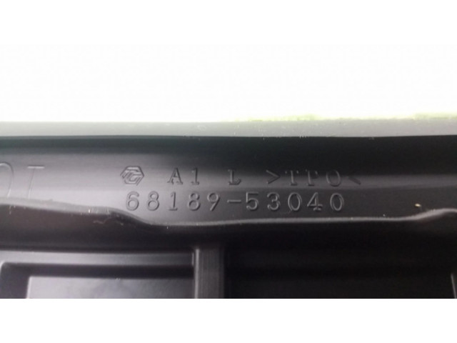 Маленькое стекло "A" задних дверей