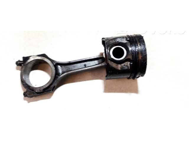 Píst 24655b Ford Mondeo Mk III pro naftový motor 2.0