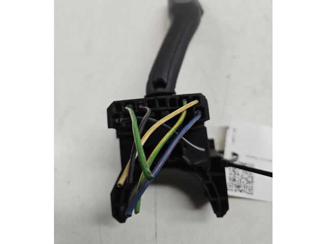 Ручка стеклоочистителей    Volkswagen PASSAT B5