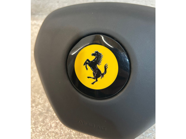 Подушка безопасности водителя Ferrari 488 Pista