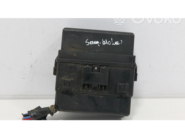 Pojistková skříňka MR301971, MR301978 Citroen C-Crosser 2008