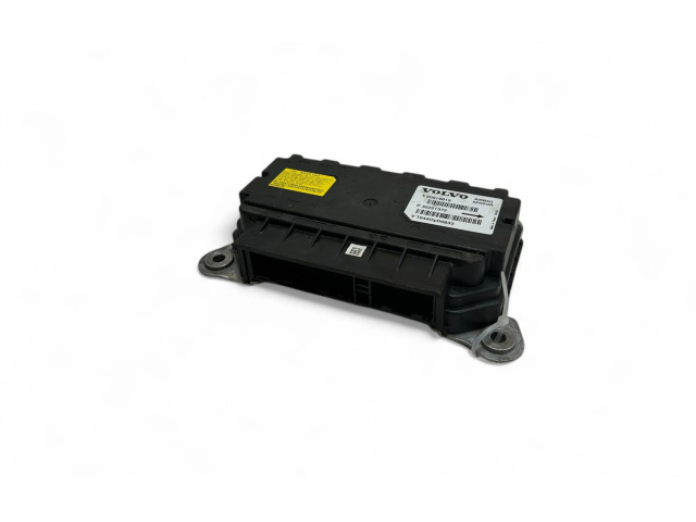 Блок подушек безопасности 32221372   Volvo XC90